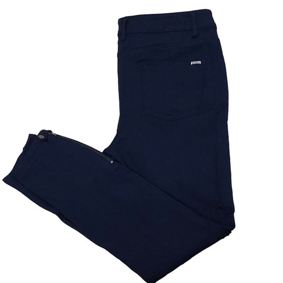 WHITE HOUSE BLACK MARKET THE SKINNY NAVY PANTS SIZE 4 - Picture 1 of 6